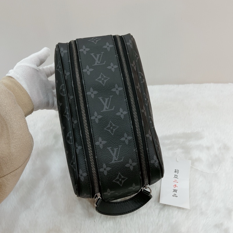 莉亞精品♡LV M46354 黑灰雙層拉鍊手拿包 二手-7