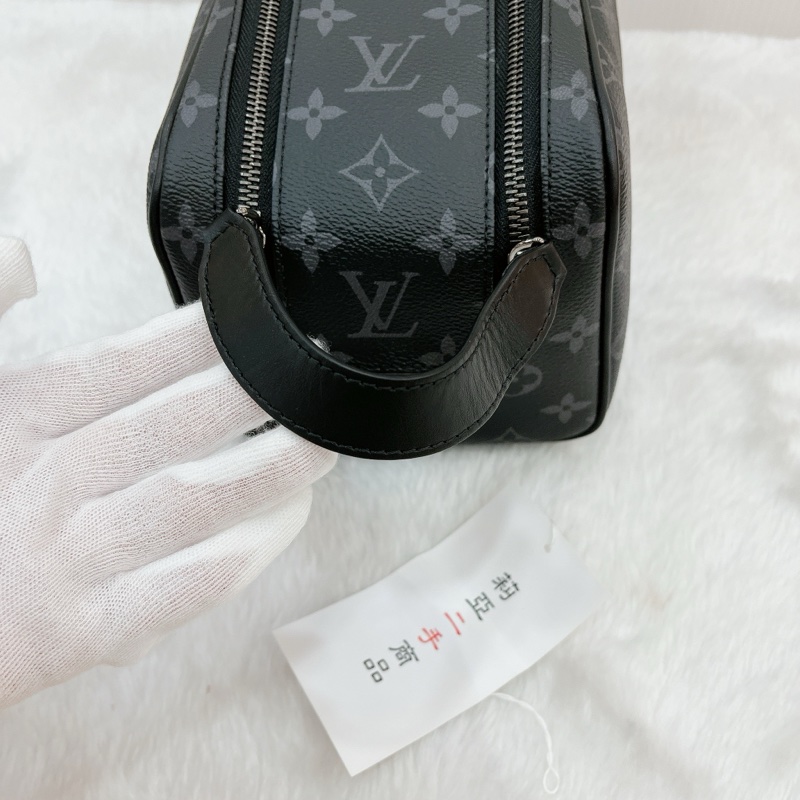 莉亞精品♡LV M46354 黑灰雙層拉鍊手拿包 二手-12