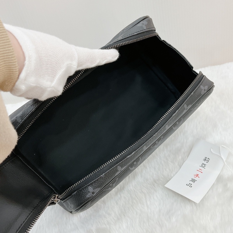 莉亞精品♡LV M46354 黑灰雙層拉鍊手拿包 二手-13