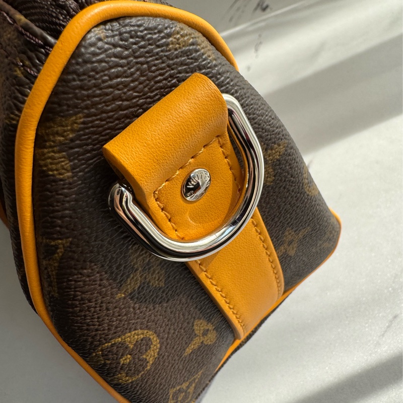 Lv花紋黃邊keepall25手提兩用包 超經典-16