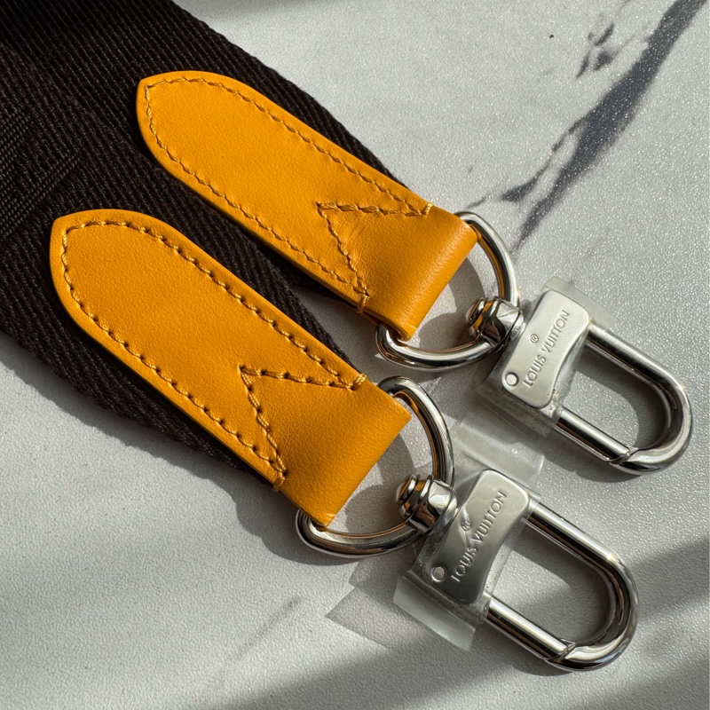 Lv花紋黃邊keepall25手提兩用包 超經典-26