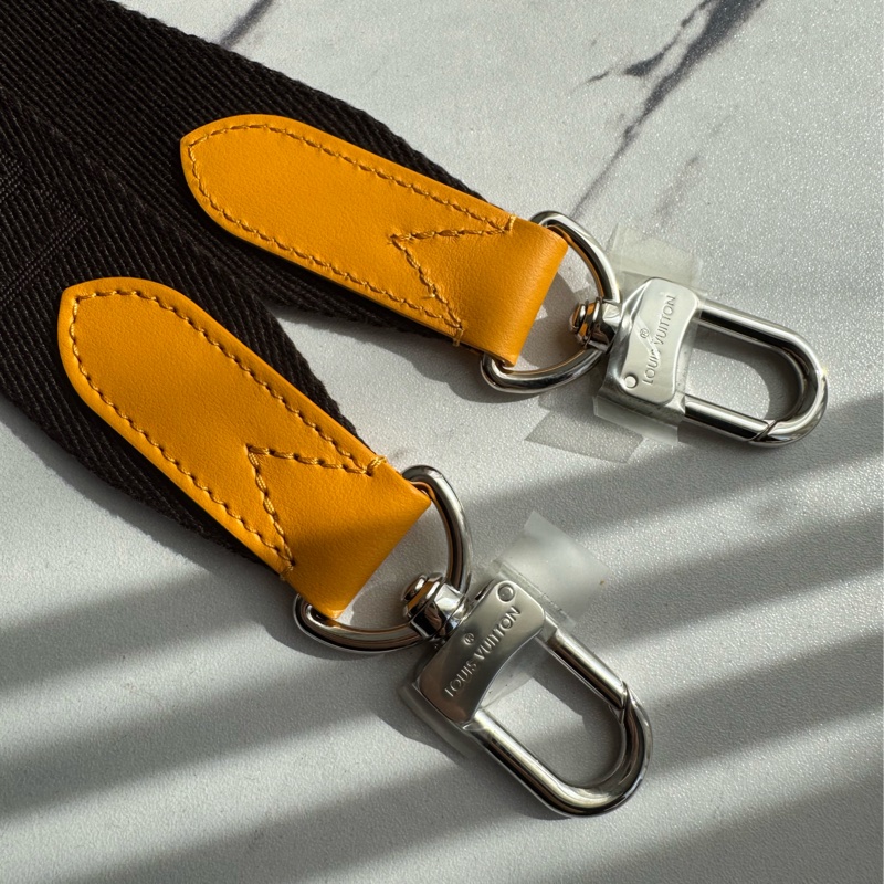 Lv花紋黃邊keepall25手提兩用包 超經典-29