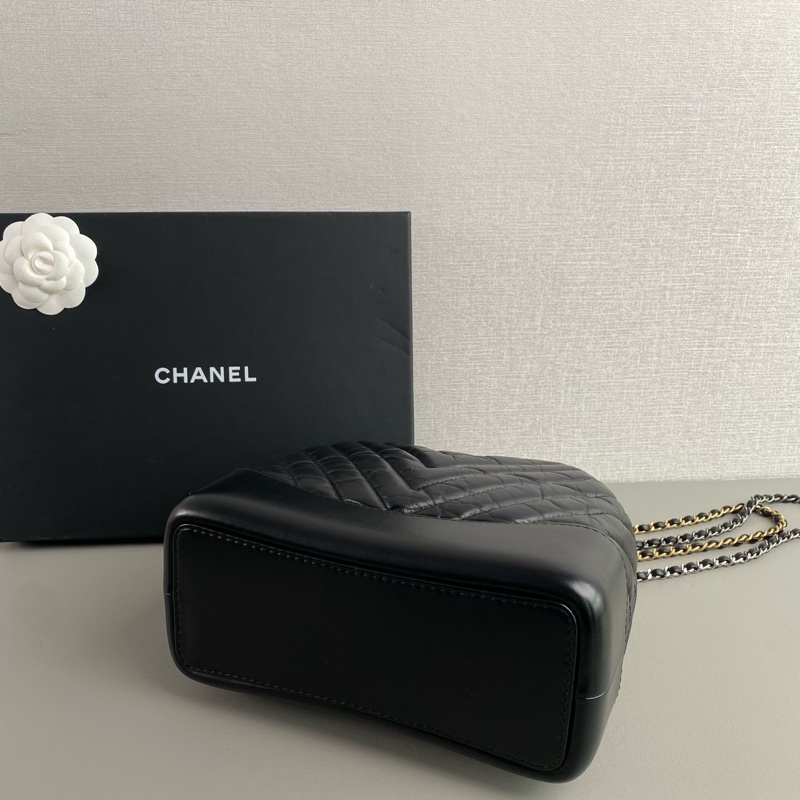 ✨Chanel 黑銀V紋 流浪後背包 99新 有保卡 秒殺價🖤-6