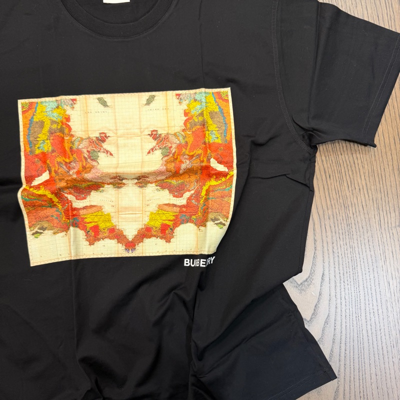 Burberry 地圖系列 T-shirt-2