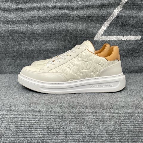 LV 白色皮面老花壓花松糕鞋41碼