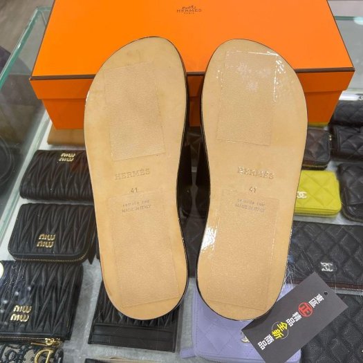 東區正精品㊣Hermes 全新黑色全皮H拖鞋休閒鞋 41號 RZ6151-3