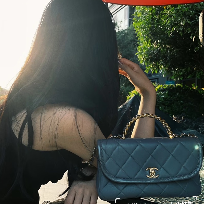 Chanel Co Co handle 23 🐦 flap bag with top handle-8