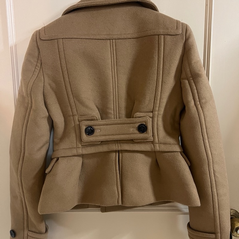 Burberry卡其色修身雙排扣羊毛短大衣 ITA 36碼-2