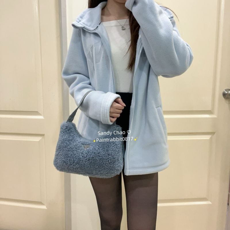 ෆ Prada 絨毛hobo腋下包-4