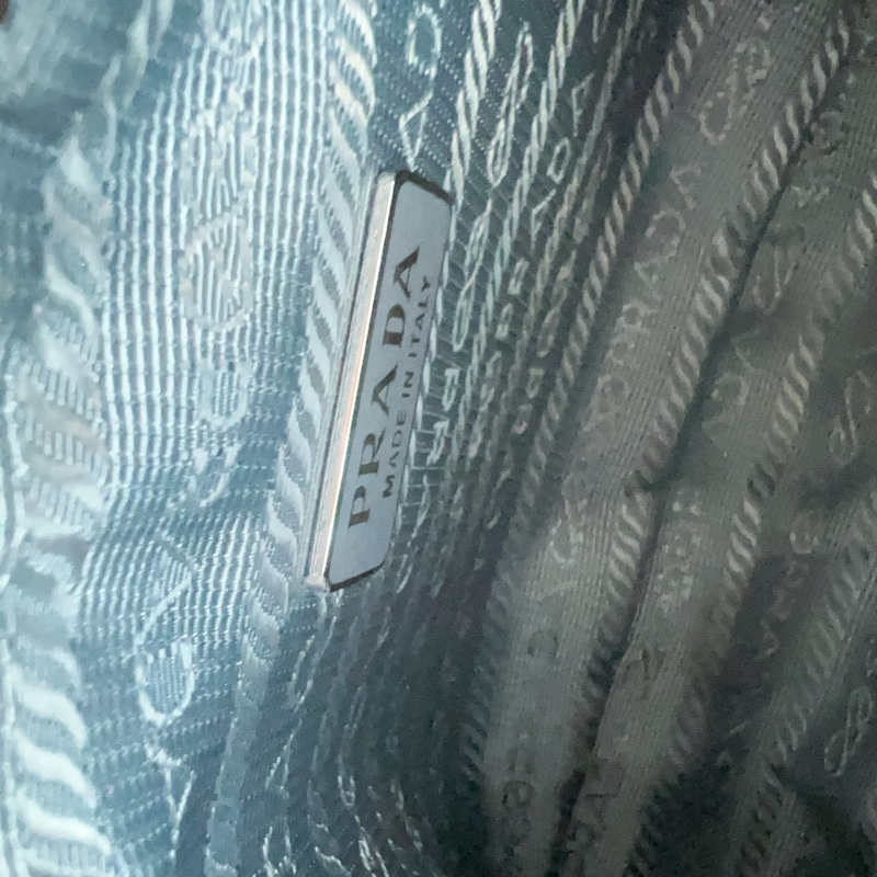 ෆ Prada 絨毛hobo腋下包-16