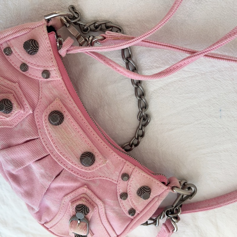 ෆ 巴黎世家  Le Cagole機車包 新月包 辣妹包 嫩粉色🌸-8