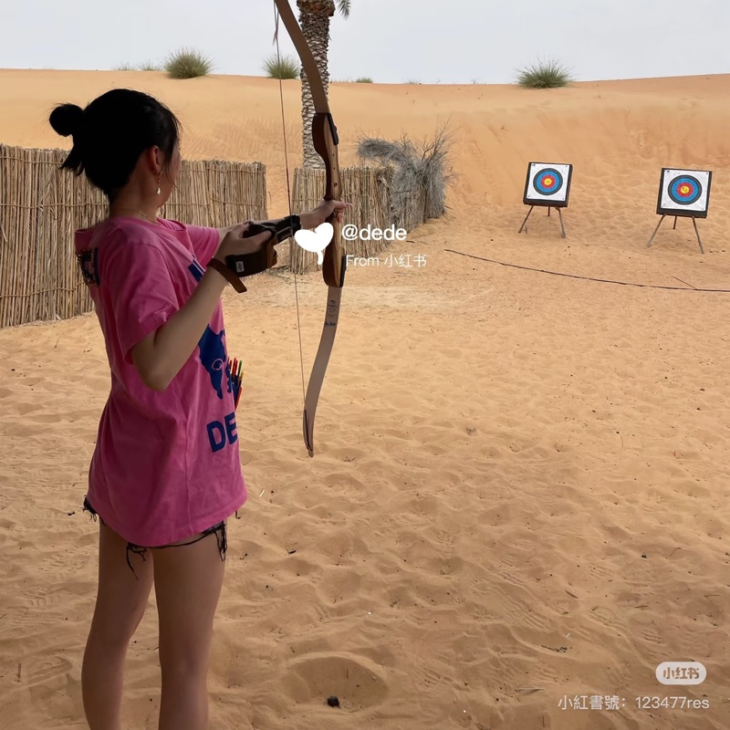 Gucci 粉色短袖T恤 粉色亮片字母-4