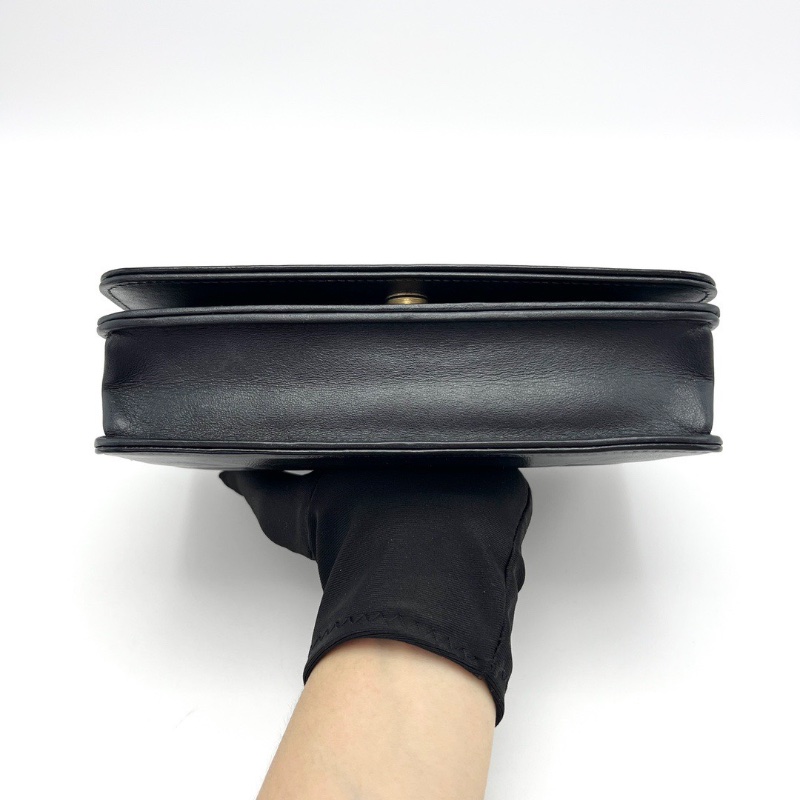 CHANEL 黑金V紋woc肩背斜背鏈條包19*12*4 98新配件保卡塵袋-3