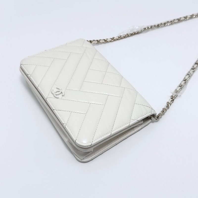 CHANEL 奶白色金扣菱格紋縫線woc肩背斜背包 19*12*4 98新配件盒子塵袋-3