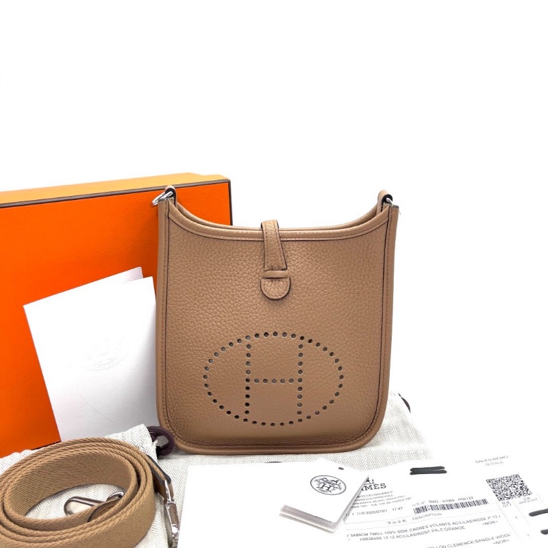 HERMES 海芝麻色銀扣伊芙琳mini肩背斜背包16*18*5 98新配件盒子塵袋購證-1