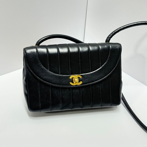 【極新🎁】 Chanel Diana 香奈兒 黛妃包 黑金羊皮 絕版稀有釋出！