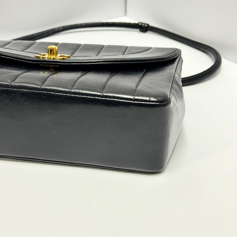 【極新🎁】 Chanel Diana 香奈兒 黛妃包 黑金羊皮 絕版稀有釋出！-5
