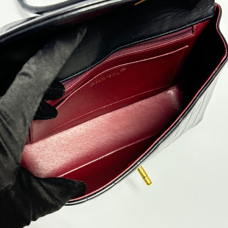 【極新🎁】 Chanel Diana 香奈兒 黛妃包 黑金羊皮 絕版稀有釋出！-13