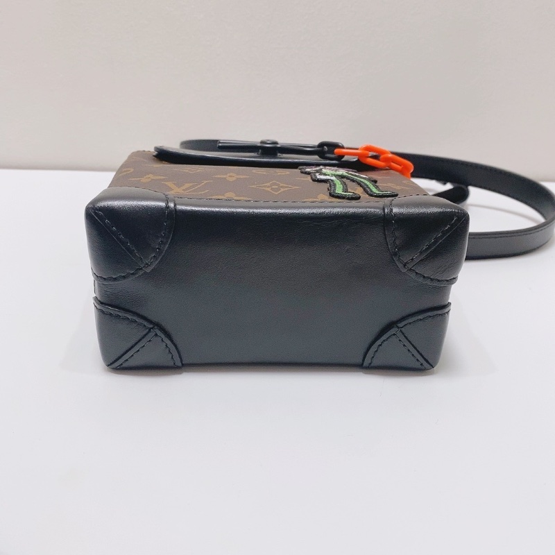 LV 21ss秀款限量Steamer Nano稻草人包 15*18*7.5 98新配件塵袋-4