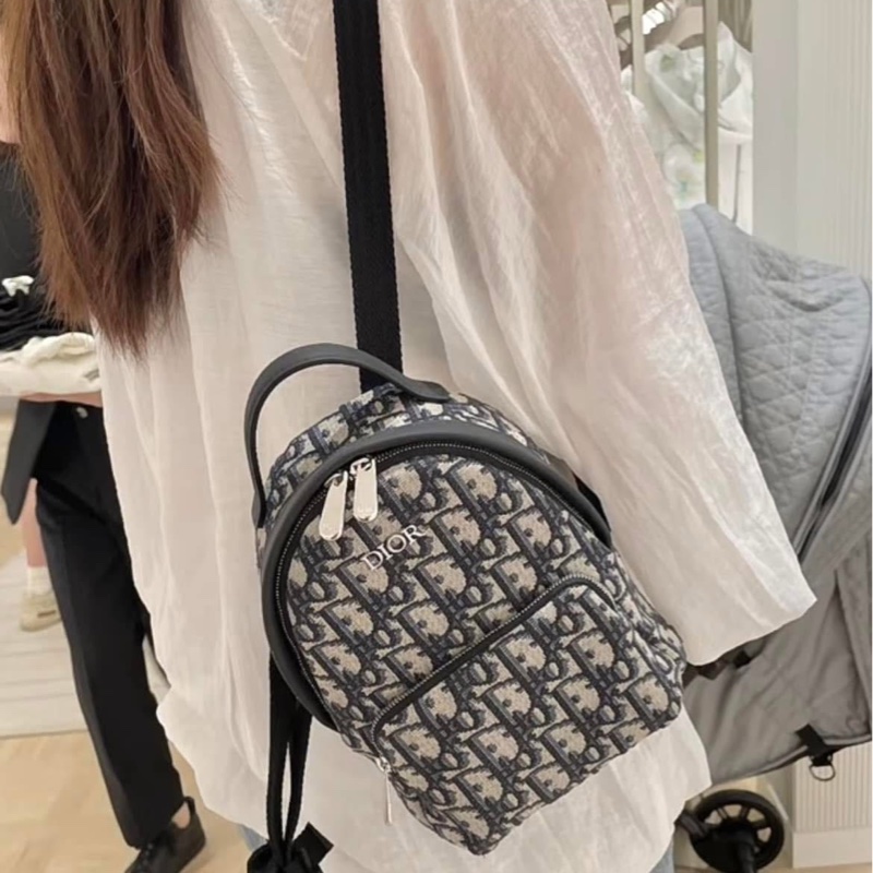 迪奧DIOR 近全新mini後背包小書包經典藍緹花小後背包-1