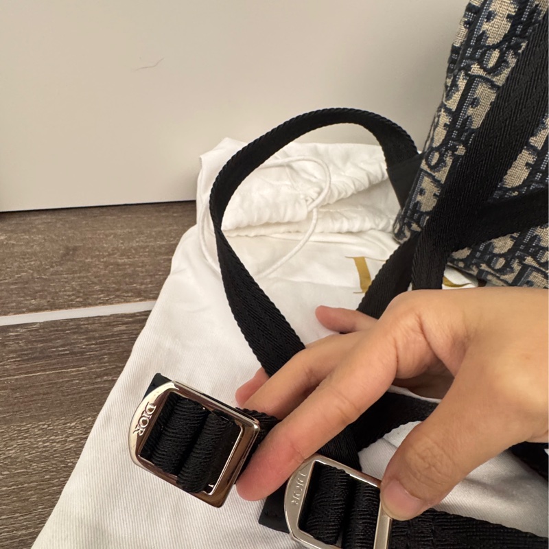 迪奧DIOR 近全新mini後背包小書包經典藍緹花小後背包-29