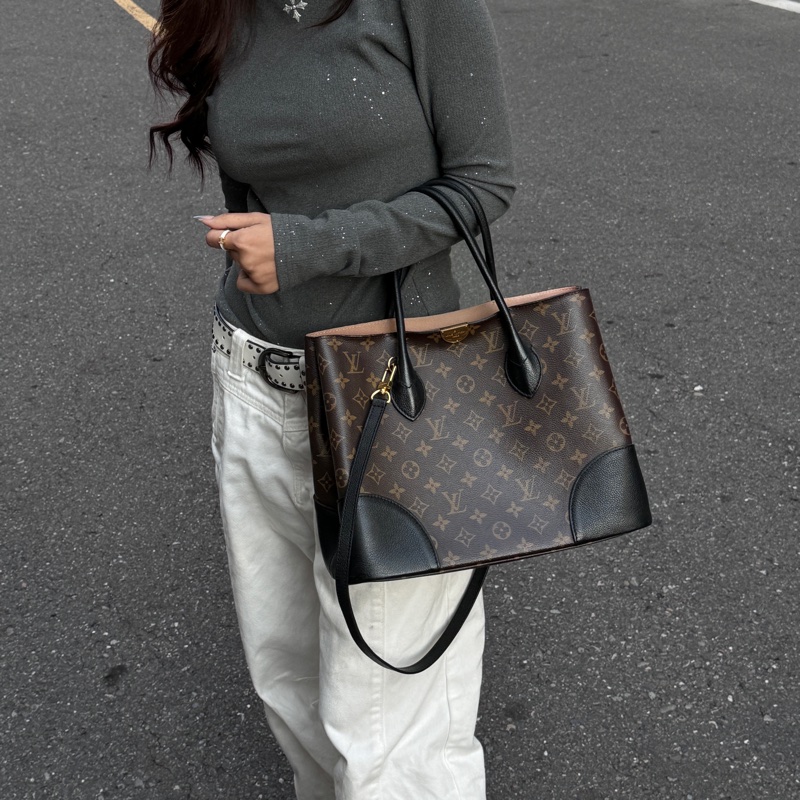 【超稀有釋出👑】 LV Flandrin 經典老花 肩背包 （專櫃12.5萬！）-4