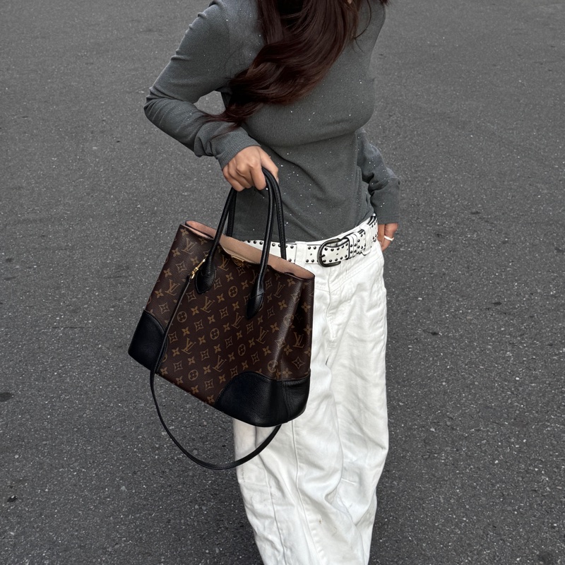 【超稀有釋出👑】 LV Flandrin 經典老花 肩背包 （專櫃12.5萬！）-6