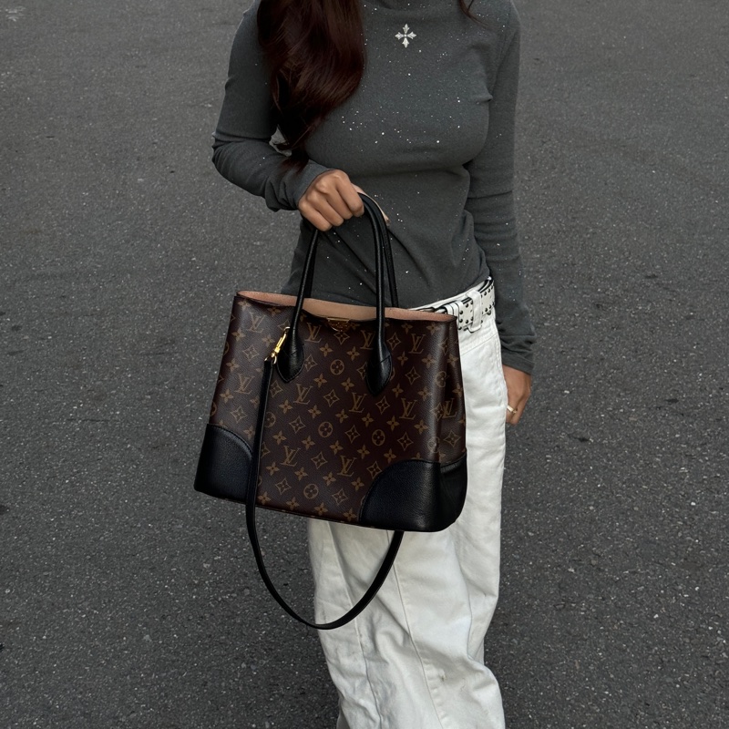 【超稀有釋出👑】 LV Flandrin 經典老花 肩背包 （專櫃12.5萬！）-7