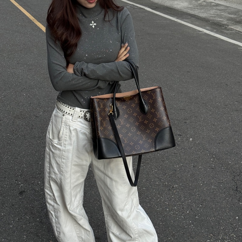 【超稀有釋出👑】 LV Flandrin 經典老花 肩背包 （專櫃12.5萬！）-8