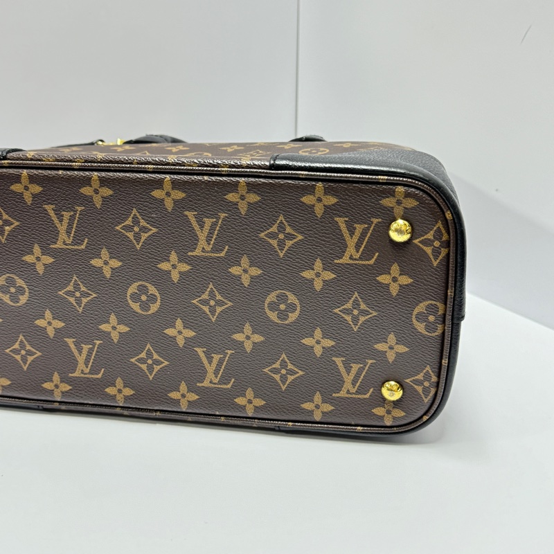 【超稀有釋出👑】 LV Flandrin 經典老花 肩背包 （專櫃12.5萬！）-15