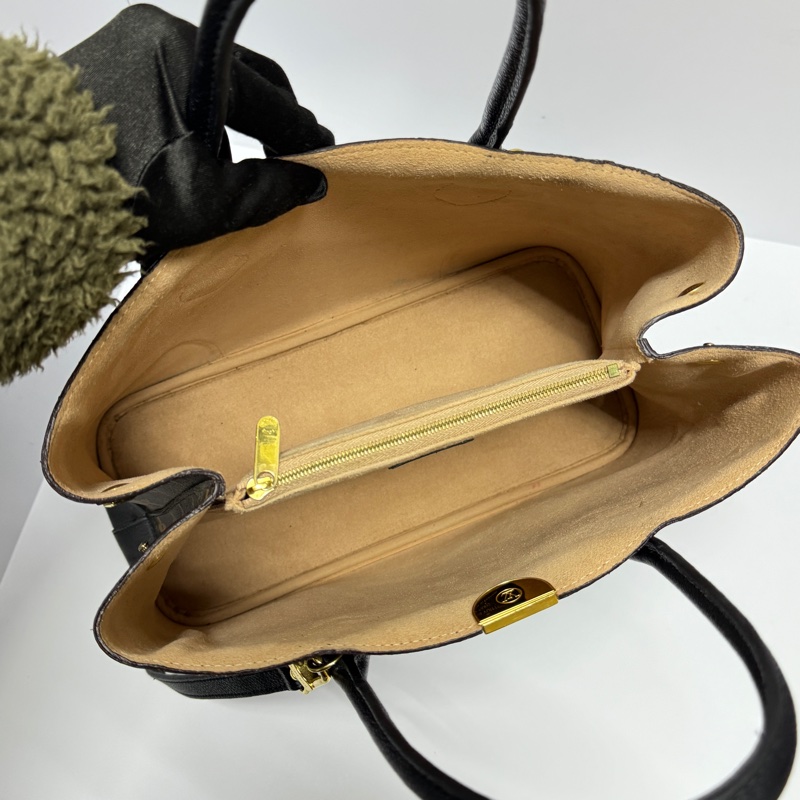 【超稀有釋出👑】 LV Flandrin 經典老花 肩背包 （專櫃12.5萬！）-23