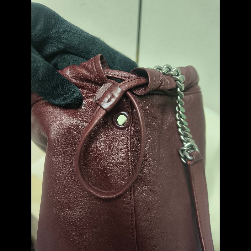 【8成新】㊣✨YSL✨（附防塵袋）SAINT LAURENT 聖羅蘭 TEDDY 大款 酒紅 小羊皮 抽繩 束口 水桶包 肩背包 子母包 鏈條包 /二手精品/保證正品🌳二手樹屋🌳-17