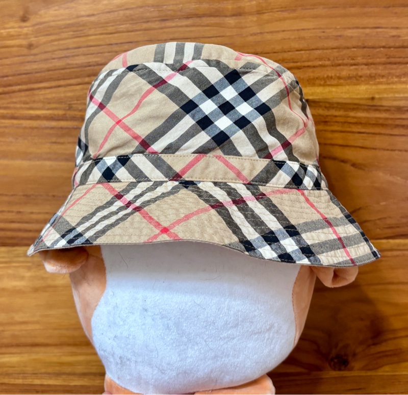Burberry格紋棉質漁夫帽-1