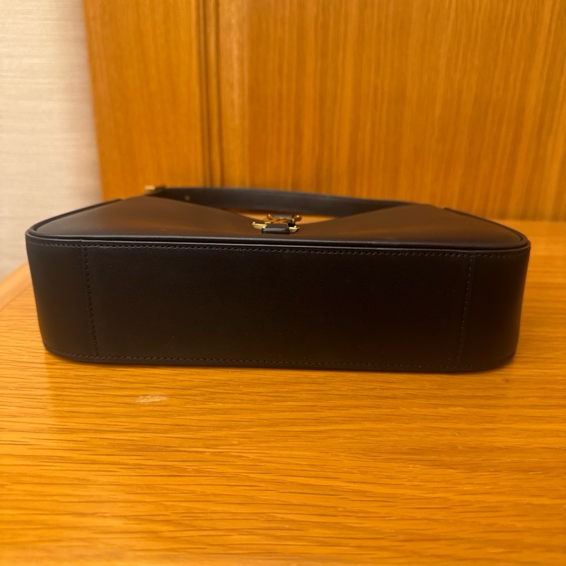 YSL LE 5 A 7 黑 腋下包 近新閒置-2