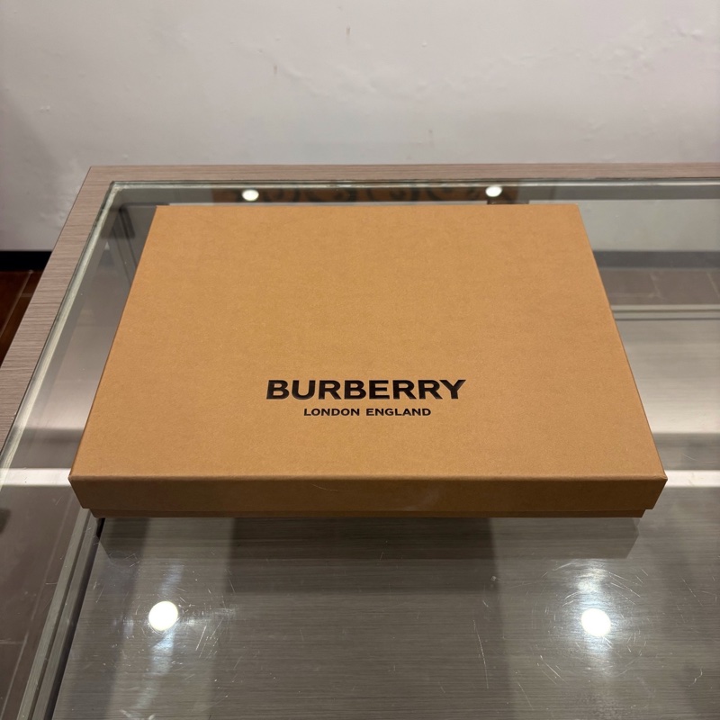Burberry博柏利 棕色條紋兒童款白色長袖襯衫 10Y碼 貨號8030694-6