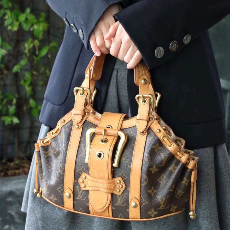 「JL 精品代購」9新 lv老花theda手提包-1