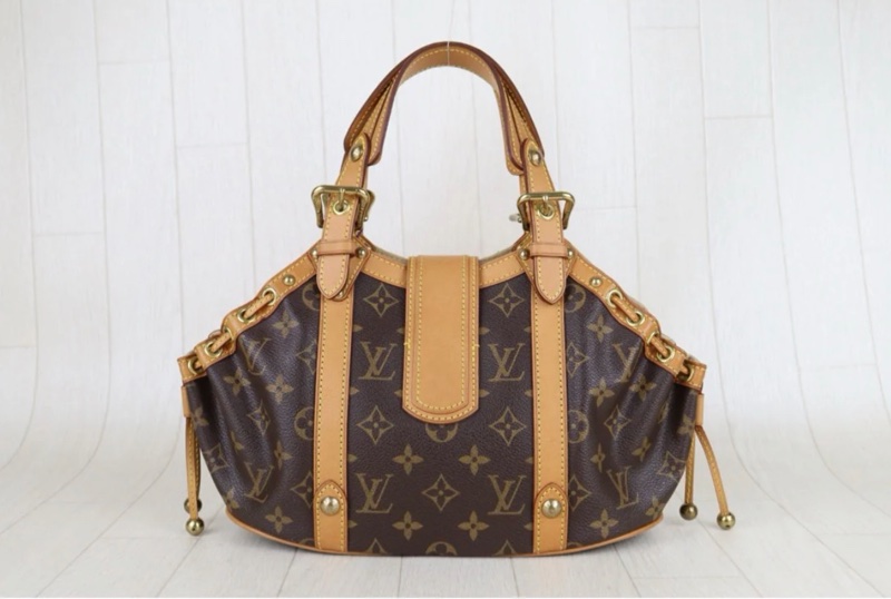 「JL 精品代購」9新 lv老花theda手提包-3