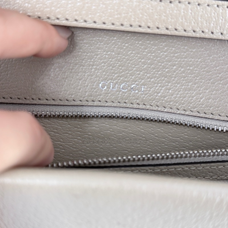 Gucci古馳 燕麥色老花配銀色蛇頭扣酒神法棍單肩斜挎包-7