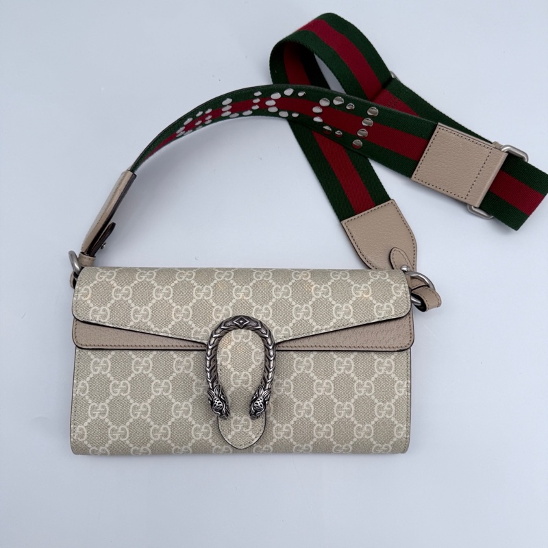 Gucci古馳 燕麥色老花配銀色蛇頭扣酒神法棍單肩斜挎包-8