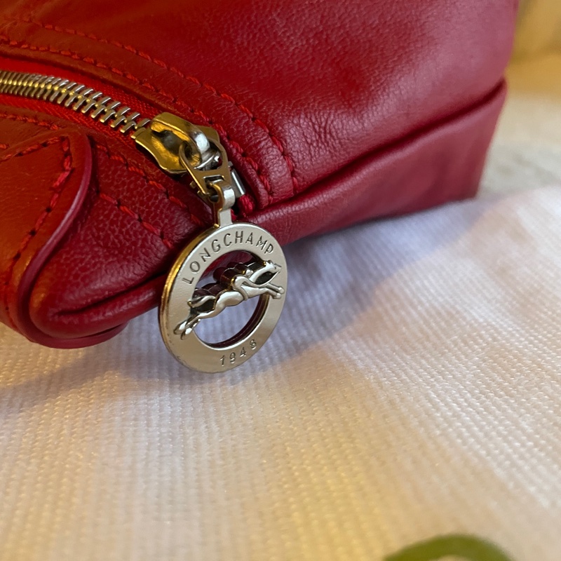 🧣新年快樂🧣Longchamp超輕羊皮小包紅20cm🍎似WOC/錢包/卡包/手機包/手拿包/腋下包/斜背/側背/手拿🍎瀟🍎正品🍎況不錯🍎旅行購物隨身-9