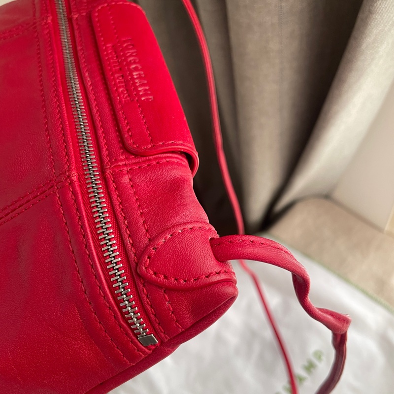 🧣新年快樂🧣Longchamp超輕羊皮小包紅20cm🍎似WOC/錢包/卡包/手機包/手拿包/腋下包/斜背/側背/手拿🍎瀟🍎正品🍎況不錯🍎旅行購物隨身-18