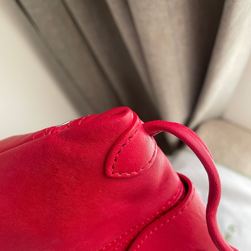 🧣新年快樂🧣Longchamp超輕羊皮小包紅20cm🍎似WOC/錢包/卡包/手機包/手拿包/腋下包/斜背/側背/手拿🍎瀟🍎正品🍎況不錯🍎旅行購物隨身-26