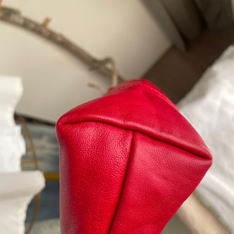🧣新年快樂🧣Longchamp超輕羊皮小包紅20cm🍎似WOC/錢包/卡包/手機包/手拿包/腋下包/斜背/側背/手拿🍎瀟🍎正品🍎況不錯🍎旅行購物隨身-39