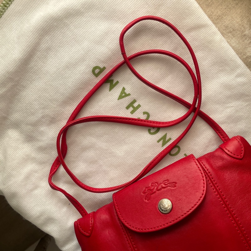 🧣新年快樂🧣Longchamp超輕羊皮小包紅20cm🍎似WOC/錢包/卡包/手機包/手拿包/腋下包/斜背/側背/手拿🍎瀟🍎正品🍎況不錯🍎旅行購物隨身-55