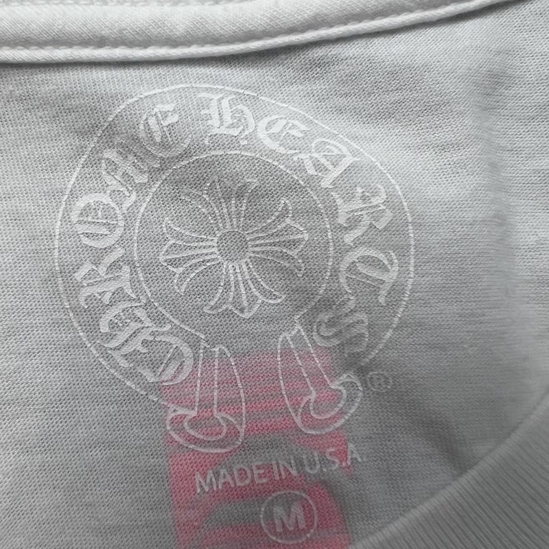 Chrome Hearts 克羅心 · 南青山限定粉色梵文 白色T-Shirt-2
