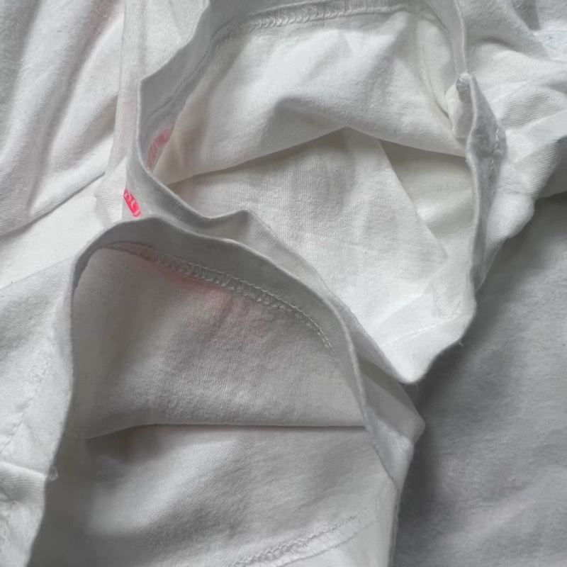 Chrome Hearts 克羅心 · 南青山限定粉色梵文 白色T-Shirt-5