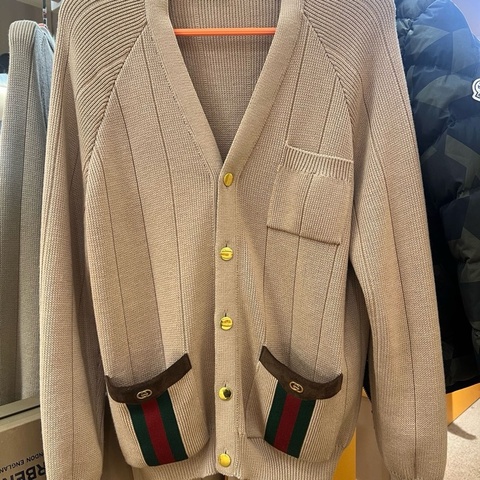 Gucci 駝色羊毛混紡開襟毛衣配經典條紋 626349-XKBFJ-2184