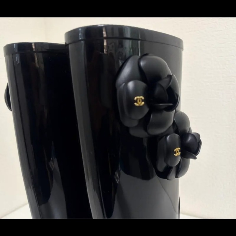 Chanel 山茶花雨靴-4