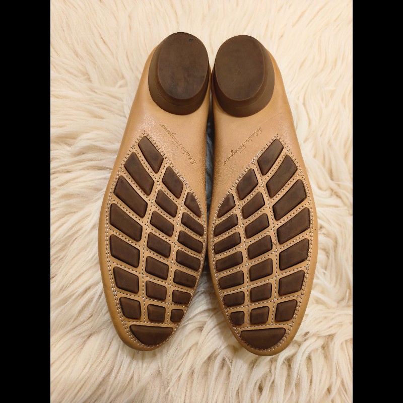 Ferragamo 深駝色平底鞋-10