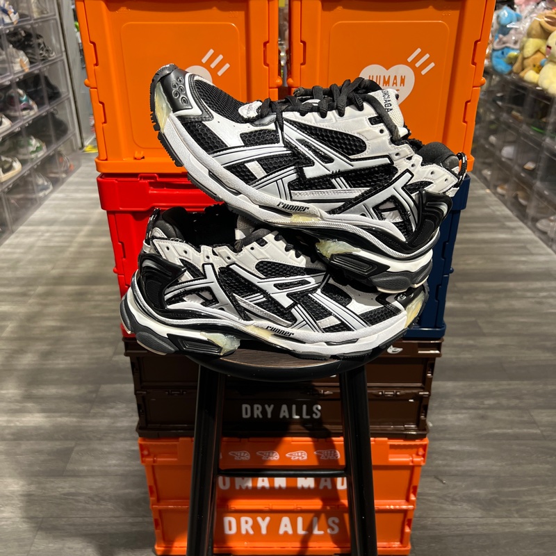 巴黎世家Runner黑白Eu43-1